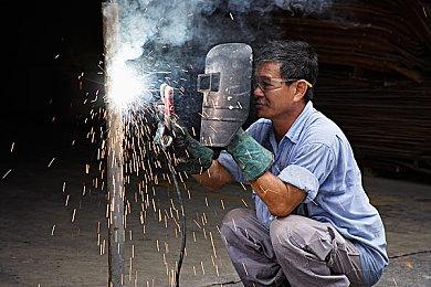 《碧海黑帆》PC版特性宣传片 支持光追＆DLSS＆FSR